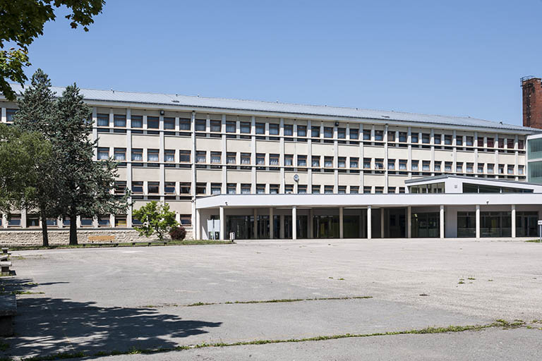  Vue de la façade postérieure de l'internat. © Jérôme Mongreville / Région Bourgogne-Franche-Comté, Inventaire du patrimoine - 2014