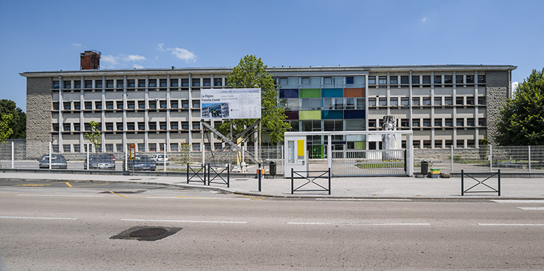  Entrée principale. © Jérôme Mongreville / Région Bourgogne-Franche-Comté, Inventaire du patrimoine - 2014