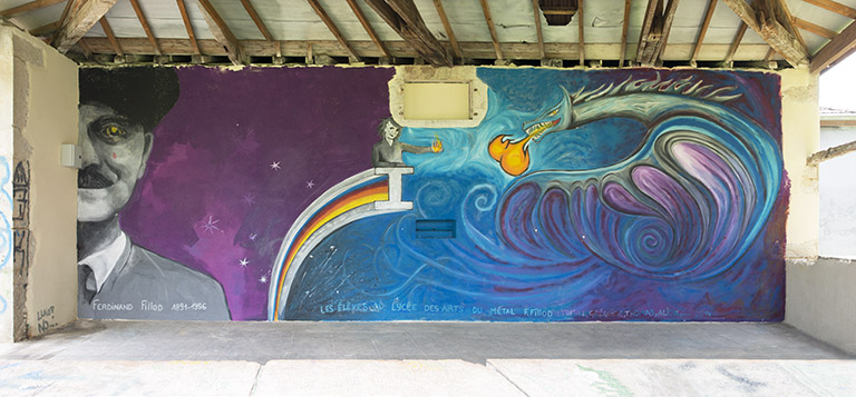 Frise réalisée par les élèves en hommage à Ferdinand Fillod © Mary Ruffinoni / Région Bourgogne-Franche-Comté, Inventaire du patrimoine - 2014