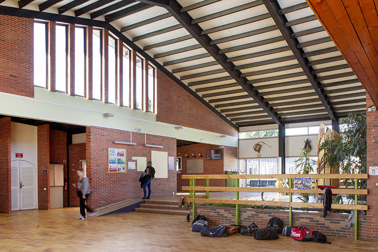 Hall d'accueil. © Sonia Dourlot / Région Bourgogne-Franche-Comté, Inventaire du patrimoine - 2014