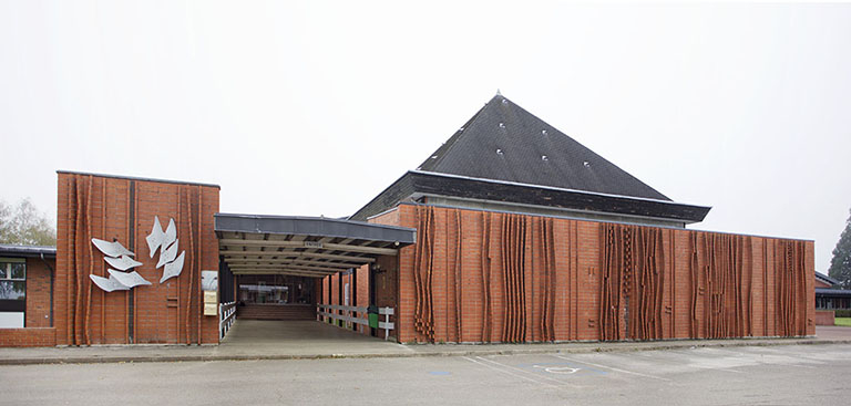 Vue d'ensemble de l'oeuvre de face.  © Sonia Dourlot / Région Bourgogne-Franche-Comté, Inventaire du patrimoine - 2014