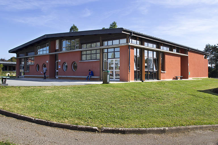 Angle nord-ouest du centre de formation des apprentis. © Sonia Dourlot / Région Bourgogne-Franche-Comté, Inventaire du patrimoine - 2014