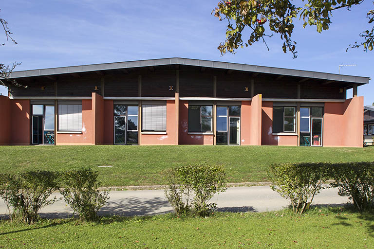 Façade sud du centre de formation des apprentis. © Sonia Dourlot / Région Bourgogne-Franche-Comté, Inventaire du patrimoine - 2014