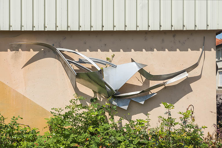 Oeuvre sur le côté est. © Mary Ruffinoni / Région Bourgogne-Franche-Comté, Inventaire du patrimoine - 2014