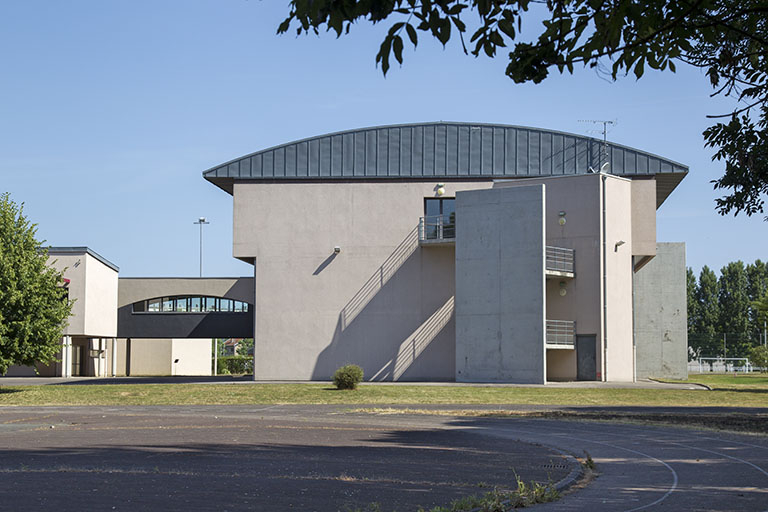 Pignon sud de l'externat est. © Sonia Dourlot / Région Bourgogne-Franche-Comté, Inventaire du patrimoine - 2014