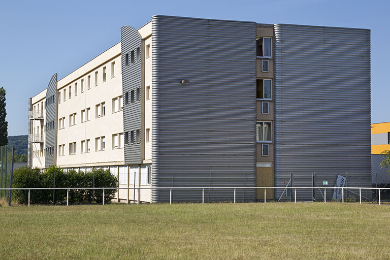 Pignon nord de l'internat. © Sonia Dourlot / Région Bourgogne-Franche-Comté, Inventaire du patrimoine - 2014