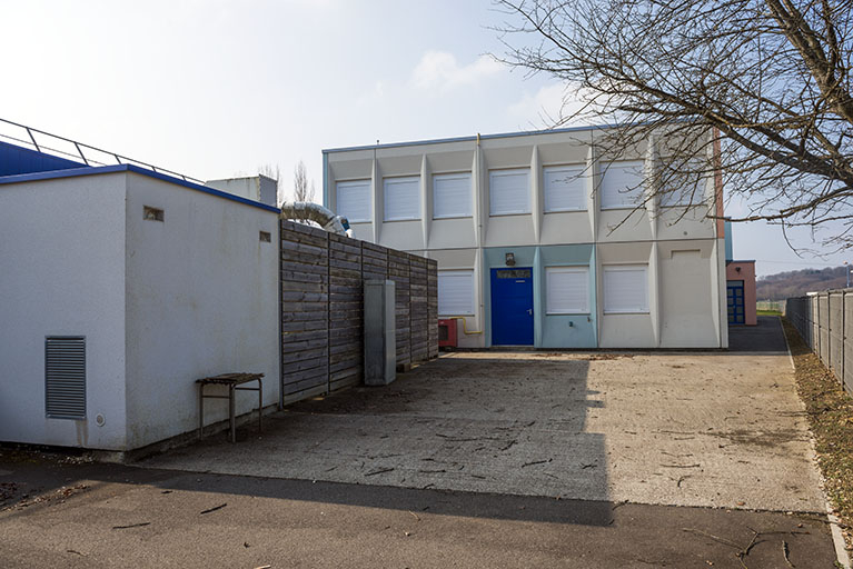 Façade nord-est de l'atelier ouest de peinture et productique. © Mary Ruffinoni / Région Bourgogne-Franche-Comté, Inventaire du patrimoine - 2014