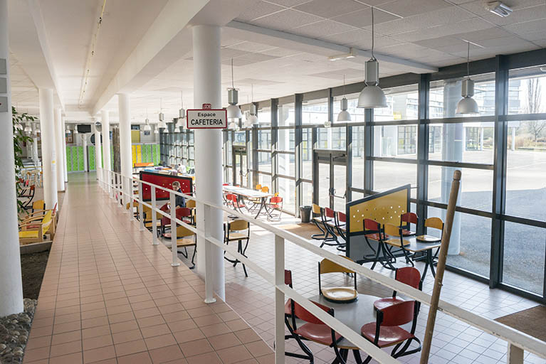 Cafétéria. © Mary Ruffinoni / Région Bourgogne-Franche-Comté, Inventaire du patrimoine - 2014