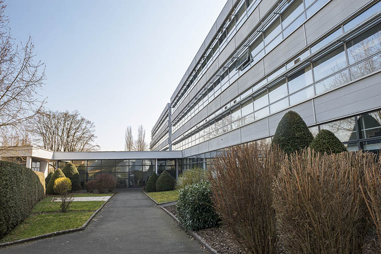 Façade est de l'aile est de l'externat. © Mary Ruffinoni / Région Bourgogne-Franche-Comté, Inventaire du patrimoine - 2014