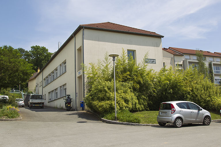 Angle nord-ouest de l'administration et des logements.  © Jérôme Mongreville / Région Bourgogne-Franche-Comté, Inventaire du patrimoine - 2014