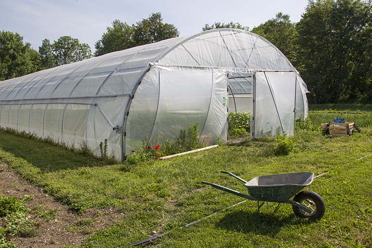 Entrée d'une serre. © Jérôme Mongreville / Région Bourgogne-Franche-Comté, Inventaire du patrimoine - 2014