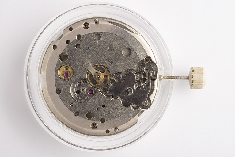 Mouvement de montre mécanique France Ebauches FE 140 (côté cadran). © Sonia Dourlot / Région Bourgogne-Franche-Comté, Inventaire du patrimoine - 2015