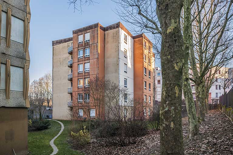 Angle sud des logements.  © Jérôme Mongreville / Région Bourgogne-Franche-Comté, Inventaire du patrimoine - 2015