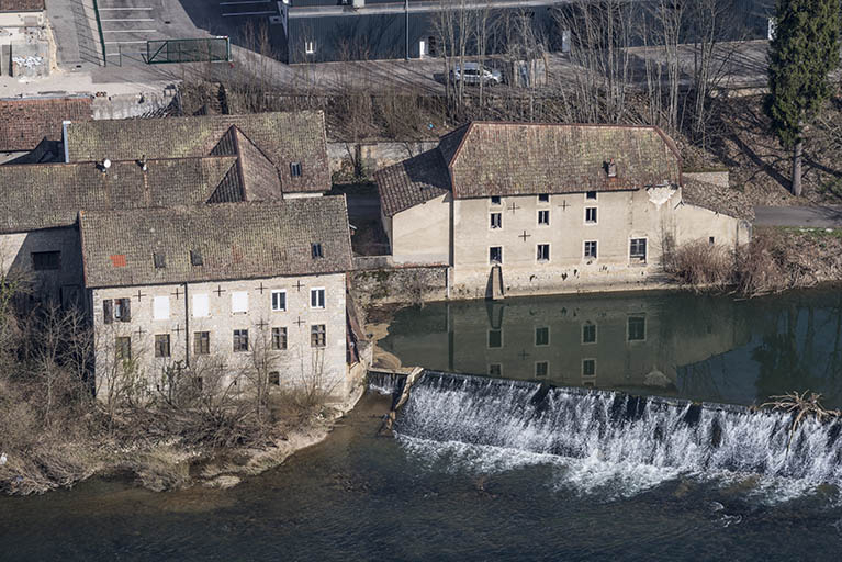 Vue plongeante rapprochée depuis le sud. © Jérôme Mongreville / Région Bourgogne-Franche-Comté, Inventaire du patrimoine - 2015