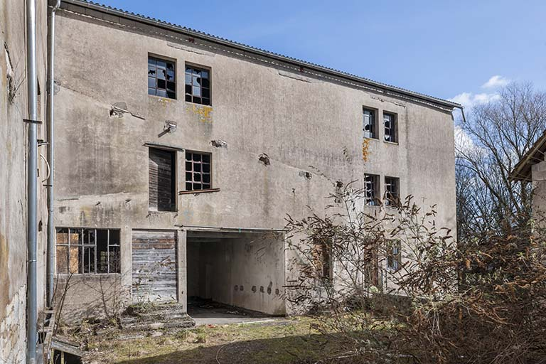 Façade sud du magasin industriel. © Jérôme Mongreville / Région Bourgogne-Franche-Comté, Inventaire du patrimoine - 2015