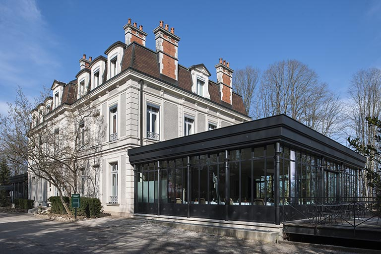 Logement patronal. Vue depuis le sud-est. © Jérôme Mongreville / Région Bourgogne-Franche-Comté, Inventaire du patrimoine - 2015