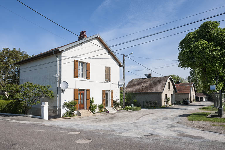 Logements ouvriers (4 à 10 allée des Rompeux). © Jérôme Mongreville / Région Bourgogne-Franche-Comté, Inventaire du patrimoine - 2015 Logements ouvriers (4 à 10 allée des Rompeux). © Jérôme Mongreville / Région Bourgogne-Franche-Comté, Inventaire du patrimoine - 2015