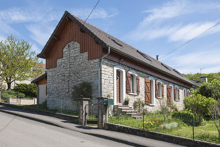 Logements ouvriers contigus (6 rue des Ranchots). © Jérôme Mongreville / Région Bourgogne-Franche-Comté, Inventaire du patrimoine - 2015 Logements ouvriers contigus (6 rue des Ranchots). © Jérôme Mongreville / Région Bourgogne-Franche-Comté, Inventaire du patrimoine - 2015