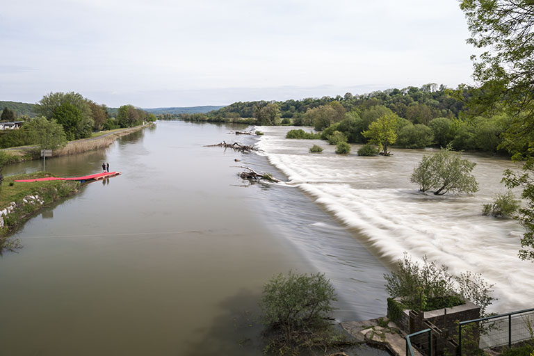 Le barrage, depuis l'ouest. © Jérôme Mongreville / Région Bourgogne-Franche-Comté, Inventaire du patrimoine - 2015