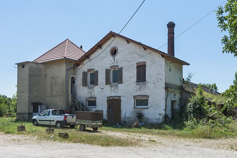 Porcherie, à l'est du site. © Jérôme Mongreville / Région Bourgogne-Franche-Comté, Inventaire du patrimoine - 2015 Porcherie, à l'est du site. © Jérôme Mongreville / Région Bourgogne-Franche-Comté, Inventaire du patrimoine - 2015