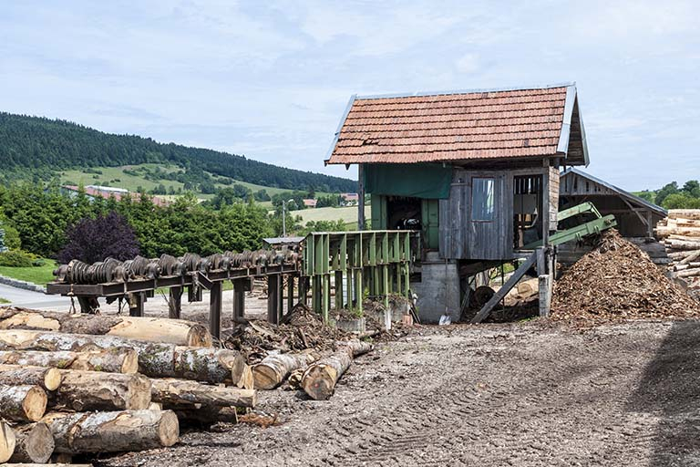 Poste d'écorçage. © Jérôme Mongreville / Région Bourgogne-Franche-Comté, Inventaire du patrimoine - 2015