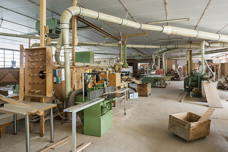 Atelier de menuiserie. Vue d'ensemble. © Jérôme Mongreville / Région Bourgogne-Franche-Comté, Inventaire du patrimoine - 2015