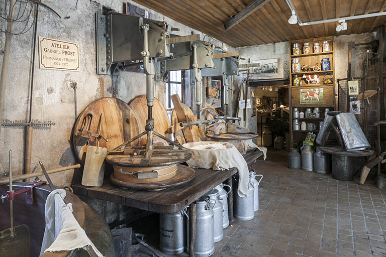 Presses murales. © Jérôme Mongreville / Région Bourgogne-Franche-Comté, Inventaire du patrimoine - 2015