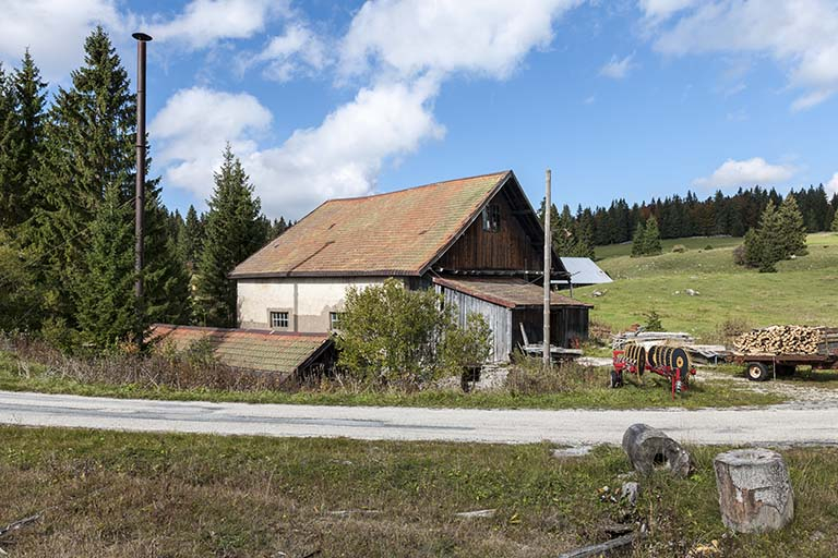 Vue d'ensemble depuis le sud. © Jérôme Mongreville / Région Bourgogne-Franche-Comté, Inventaire du patrimoine - 2015
