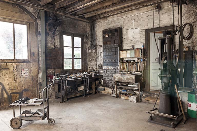 Entrée de l'atelier. © Jérôme Mongreville / Région Bourgogne-Franche-Comté, Inventaire du patrimoine - 2015