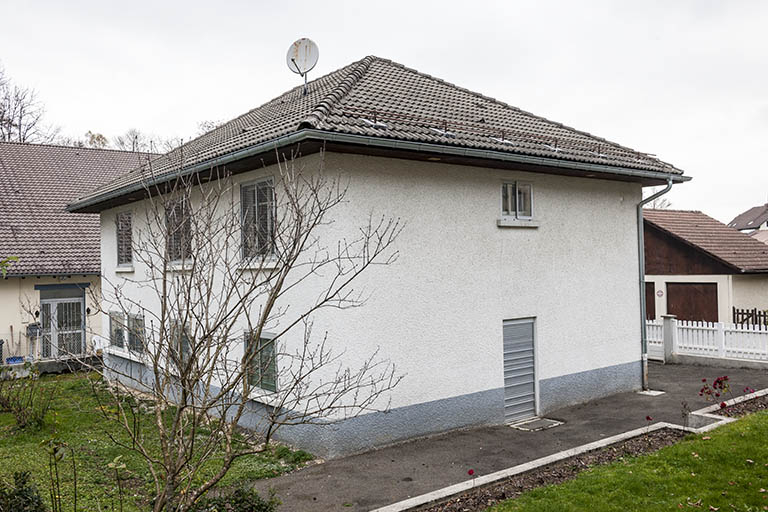 Façades postérieure et latérale gauche. L'atelier se trouvait au rez-de-chaussée dans l'angle à gauche. © Jérôme Mongreville / Région Bourgogne-Franche-Comté, Inventaire du patrimoine - 2015 Façades postérieure et latérale gauche. L'atelier se trouvait au rez-de-chaussée dans l'angle à gauche. © Jérôme Mongreville / Région Bourgogne-Franche-Comté, Inventaire du patrimoine - 2015