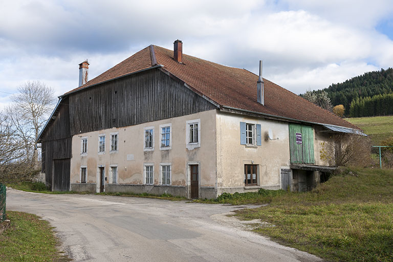 Vue depuis le sud-ouest. © Jérôme Mongreville / Région Bourgogne-Franche-Comté, Inventaire du patrimoine - 2015