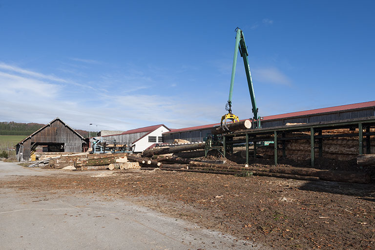 Vue d'ensemble depuis le sud-ouest. © Jérôme Mongreville / Région Bourgogne-Franche-Comté, Inventaire du patrimoine - 2015