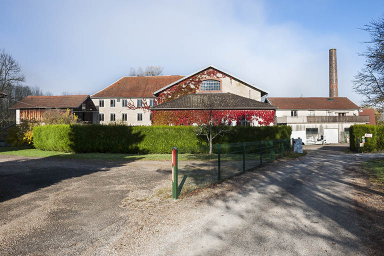 Vue d'ensemble depuis le sud. © Jérôme Mongreville / Région Bourgogne-Franche-Comté, Inventaire du patrimoine - 2015