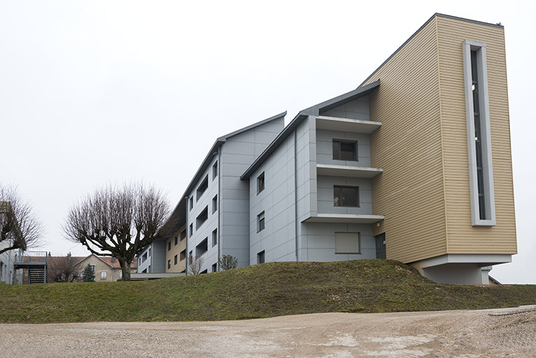 Gray, lycée professionnel Henri Fertet : internat de garçons. © Mary Ruffinoni / Région Bourgogne-Franche-Comté, Inventaire du patrimoine - 2015