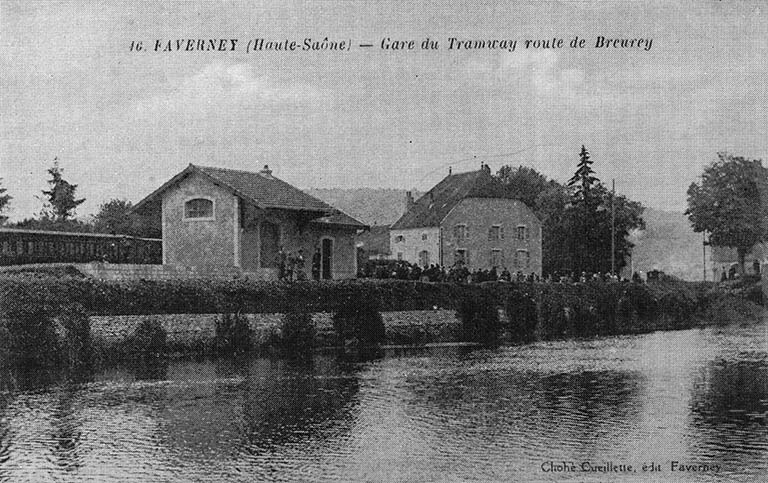 16. Faverney (Haute-Saône) - Gare du tramway route de Breurey, s.d. [1ère moitié 20e siècle]. La gare du chemin de fer d’intérêt local d'Equevilley à Vauvillers était située entre la Lanterne et la route de Breurey. © Jérôme Mongreville / Région Bourgogne-Franche-Comté, Inventaire du patrimoine - 2015