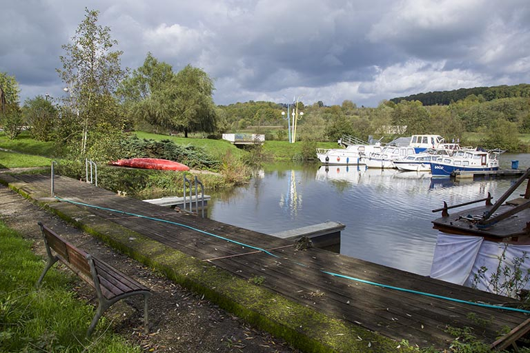 Le port de plaisance sur la Saône. © Sonia Dourlot / Région Bourgogne-Franche-Comté, Inventaire du patrimoine - 2015