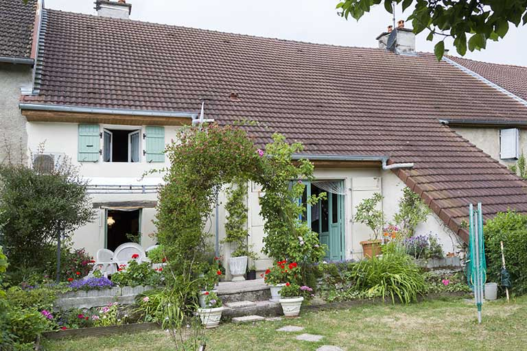 Façade postérieure côté Saône. © Sonia Dourlot / Région Bourgogne-Franche-Comté, Inventaire du patrimoine - 2015 Façade postérieure côté Saône. © Sonia Dourlot / Région Bourgogne-Franche-Comté, Inventaire du patrimoine - 2015