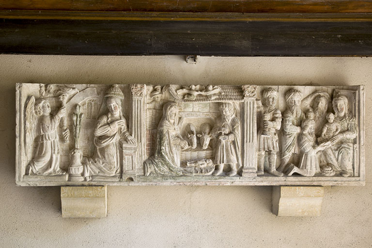 Relief : Annonciation, Nativité et Adoration des mages. © Sonia Dourlot / Région Bourgogne-Franche-Comté, Inventaire du patrimoine - 2015