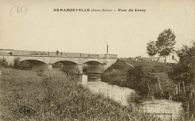 pont © Jérôme  Mongreville (reproduction) / Région Bourgogne-Franche-Comté, Inventaire du patrimoine - 2015 pont © Jérôme  Mongreville (reproduction) / Région Bourgogne-Franche-Comté, Inventaire du patrimoine - 2015