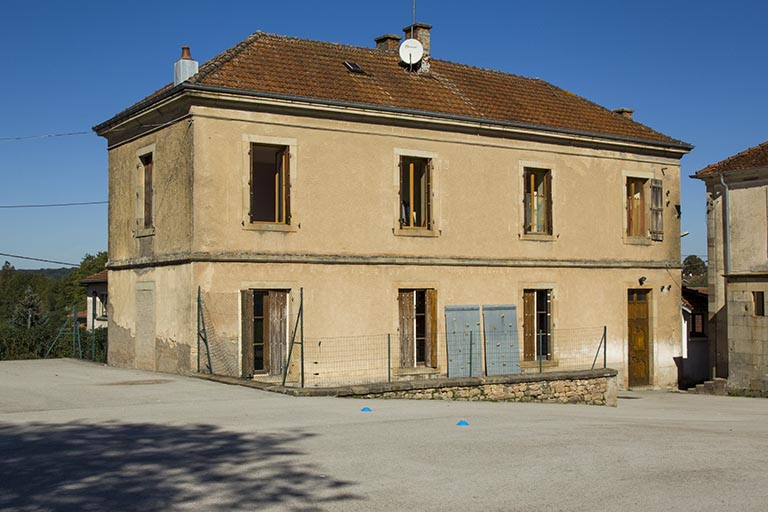 Façade postérieure de l'ancienne école enfantine. © Sonia Dourlot / Région Bourgogne-Franche-Comté, Inventaire du patrimoine - 2015