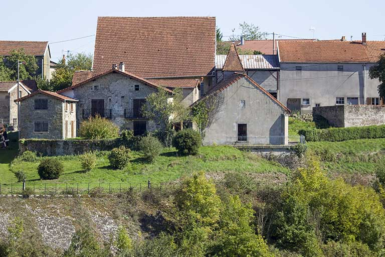 Vue depuis le bourg de Passavant. © Sonia Dourlot / Région Bourgogne-Franche-Comté, Inventaire du patrimoine - 2015