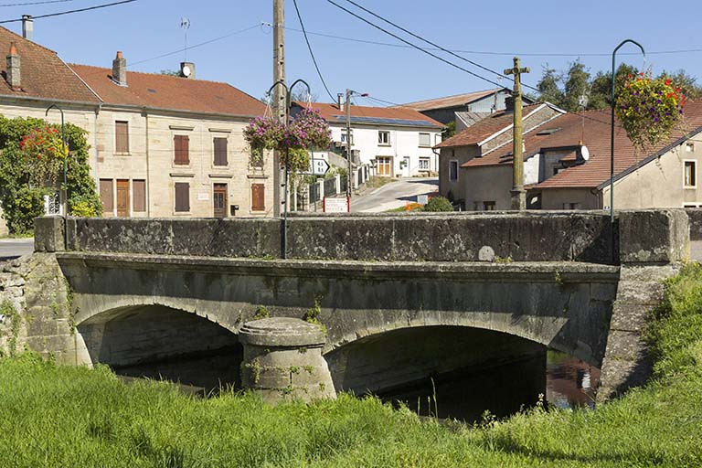 pont © Sonia Dourlot / Région Bourgogne-Franche-Comté, Inventaire du patrimoine - 2015