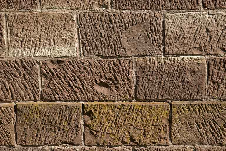 Grès des Vosges, gros oeuvre de la chapelle. © Sonia Dourlot / Région Bourgogne-Franche-Comté, Inventaire du patrimoine - 2015