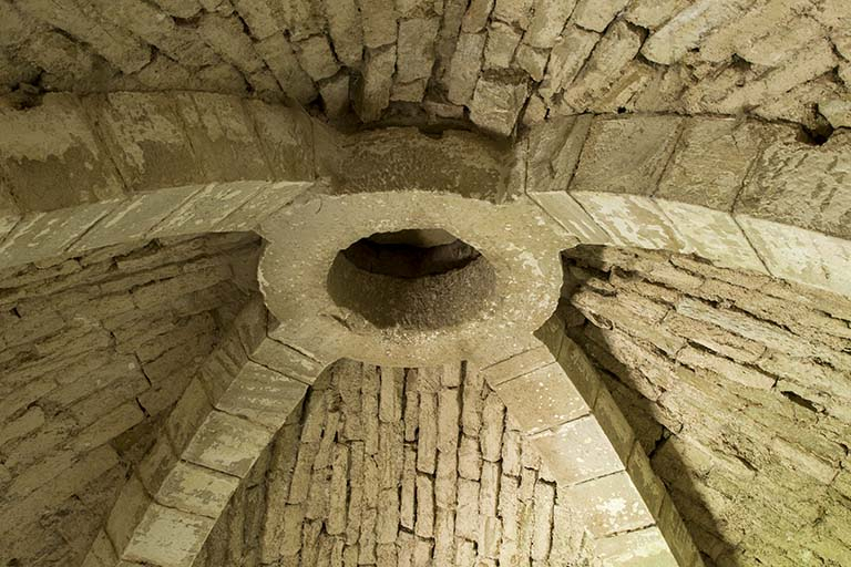 Détail de la clé de voûte. © Sonia Dourlot / Région Bourgogne-Franche-Comté, Inventaire du patrimoine - 2015