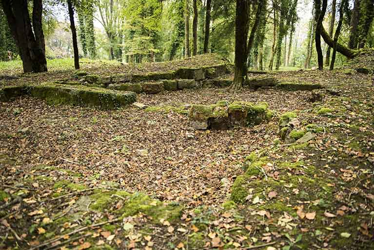 Vestiges. (ancienne chapelle ?) © Sonia Dourlot / Région Bourgogne-Franche-Comté, Inventaire du patrimoine - 2015