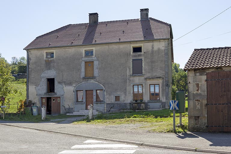 maison © Sonia Dourlot / Région Bourgogne-Franche-Comté, Inventaire du patrimoine - 2015 maison © Sonia Dourlot / Région Bourgogne-Franche-Comté, Inventaire du patrimoine - 2015