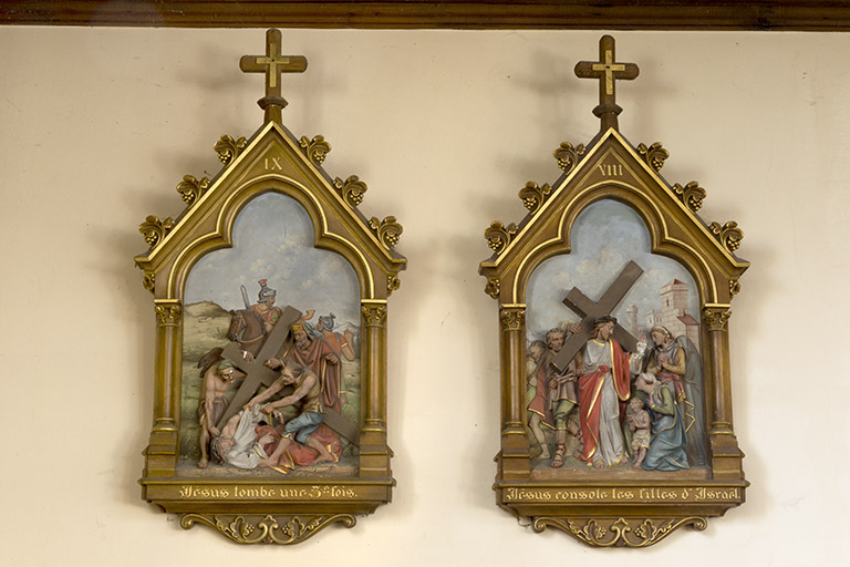 Stations VIII et IX du chemin de croix. © Sonia Dourlot / Région Bourgogne-Franche-Comté, Inventaire du patrimoine - 2015