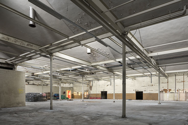 Etat en 2016. Usine A : intérieur de l'atelier de réparation. © Sonia Dourlot / Région Bourgogne-Franche-Comté, Inventaire du patrimoine - 2016