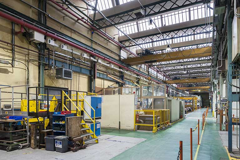 Hall central. Vue de côté. © Jérôme Mongreville / Région Bourgogne-Franche-Comté, Inventaire du patrimoine - 2016