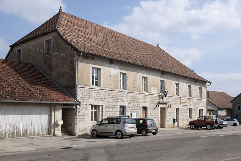 Vue de trois quarts gauche. © Jérôme Mongreville / Région Bourgogne-Franche-Comté, Inventaire du patrimoine - 2016